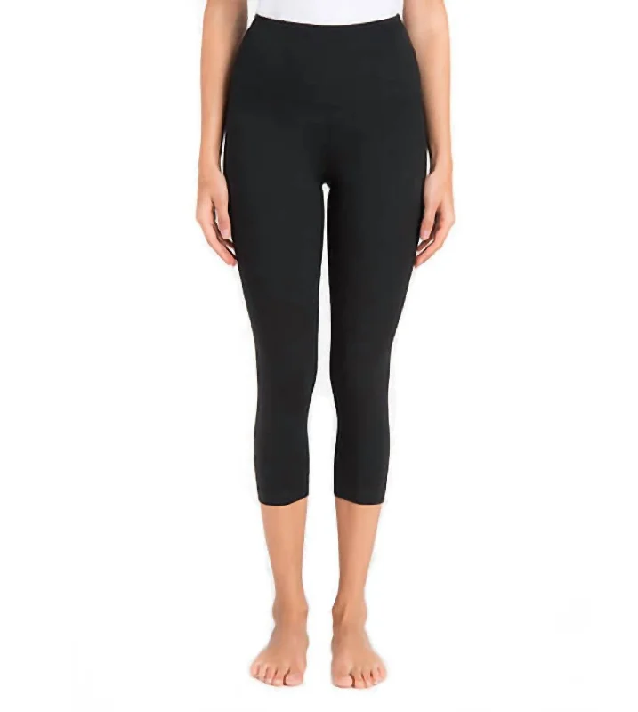 stretchy work pants for women -Capri Bottom Pants In Black