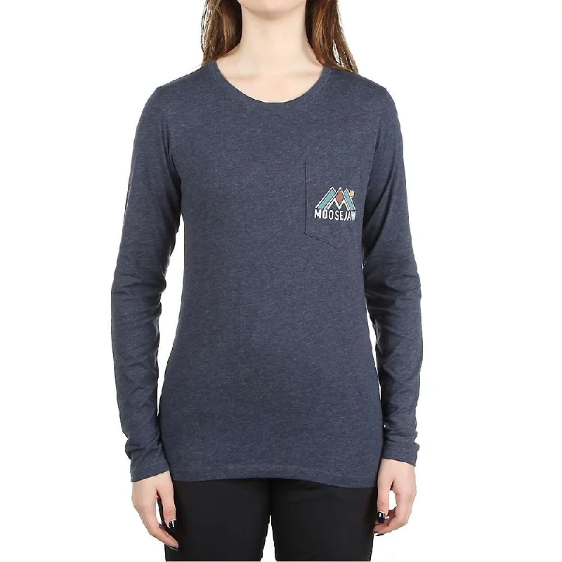 trendy women's shirts -Moosejaw Women's Club Sandwich LS Pocket Tee